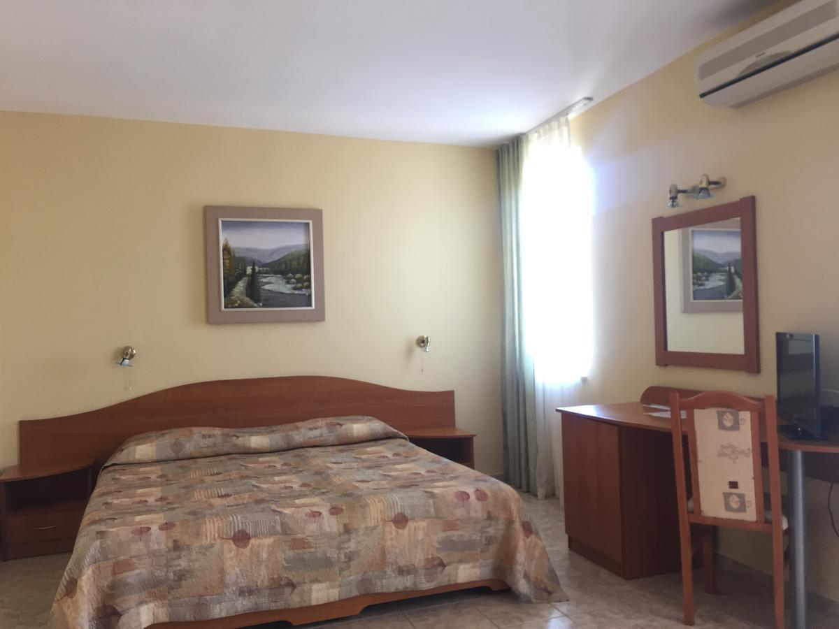 Family Hotel Selena Nessebar Eksteriør billede